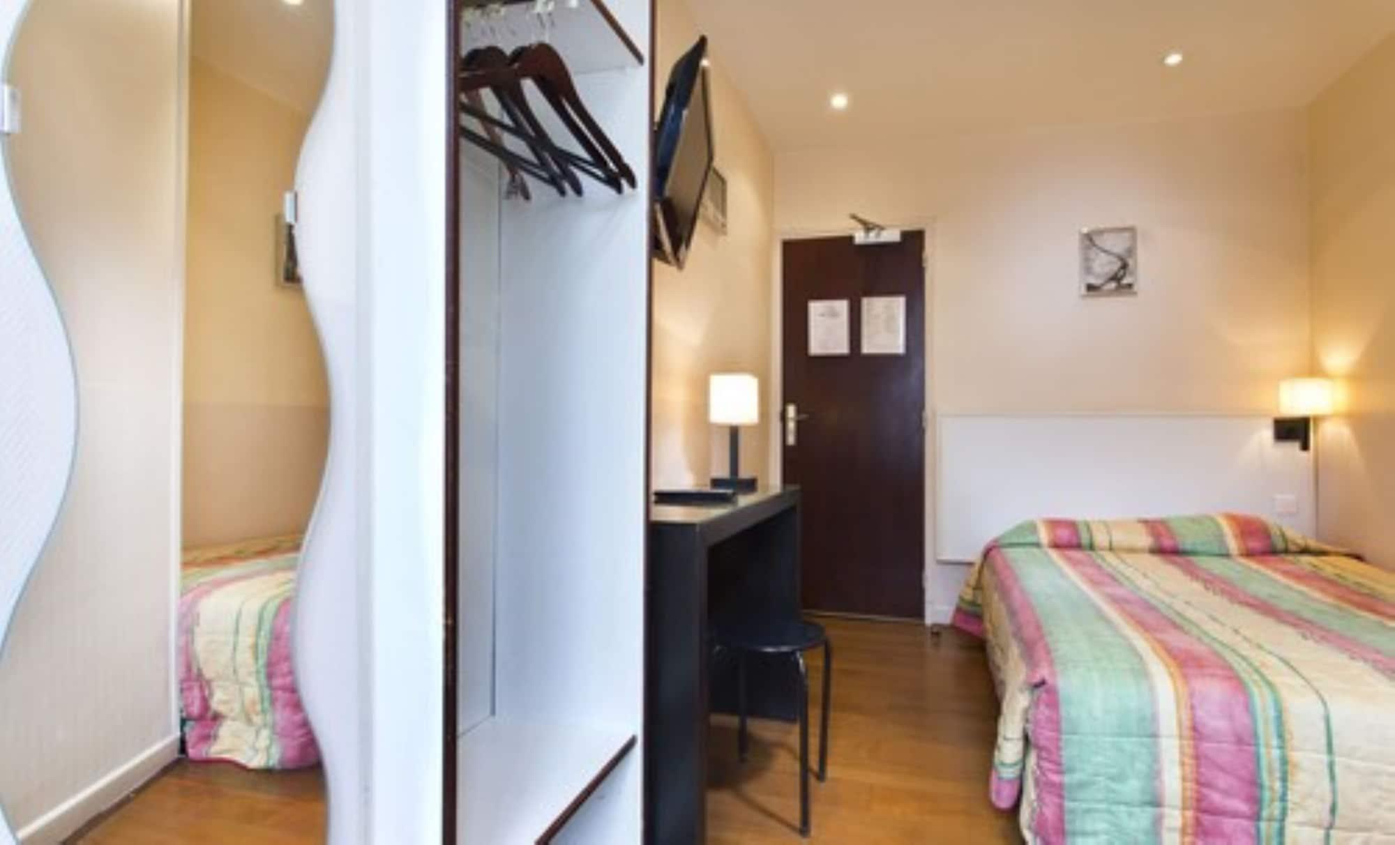 פריז Merryl Hotel מראה חיצוני תמונה
