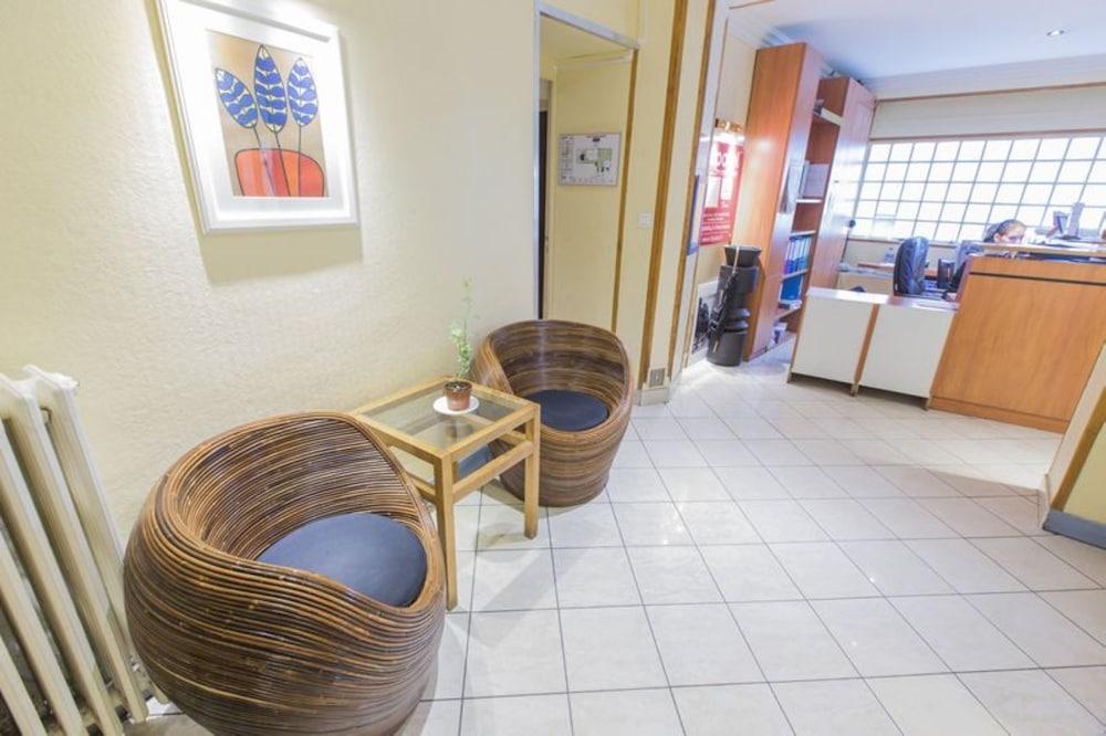 פריז Merryl Hotel מראה חיצוני תמונה