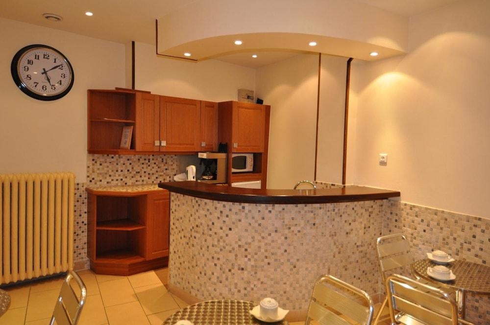 פריז Merryl Hotel מראה חיצוני תמונה